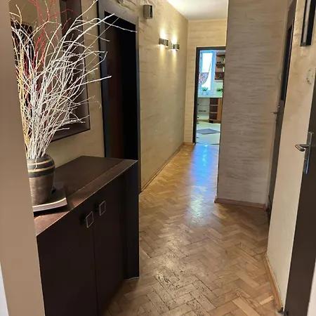 Apartament *